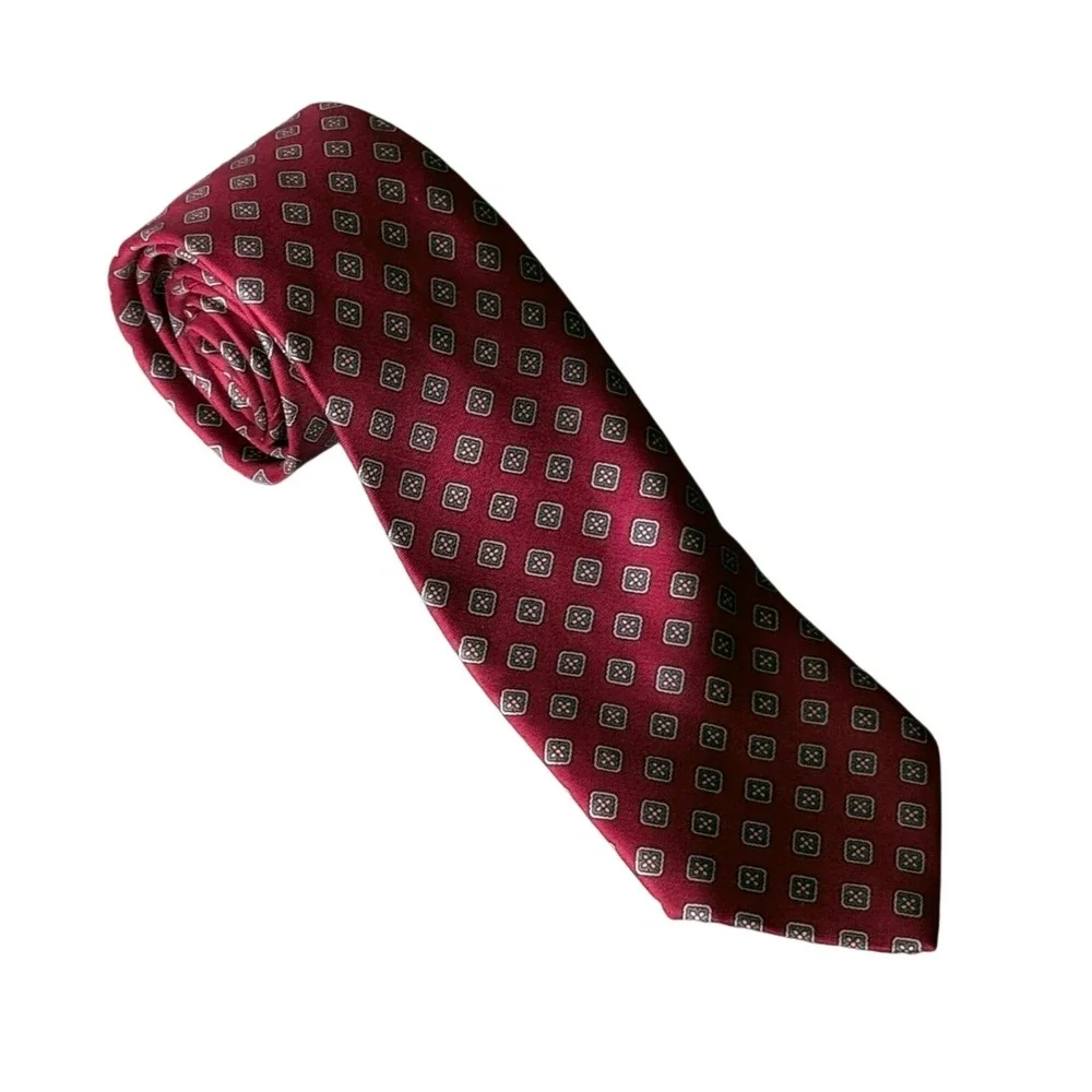 Mens Burgundy Red Geometric‎ Medallion Silk Necktie Classic Business Formal Tie
